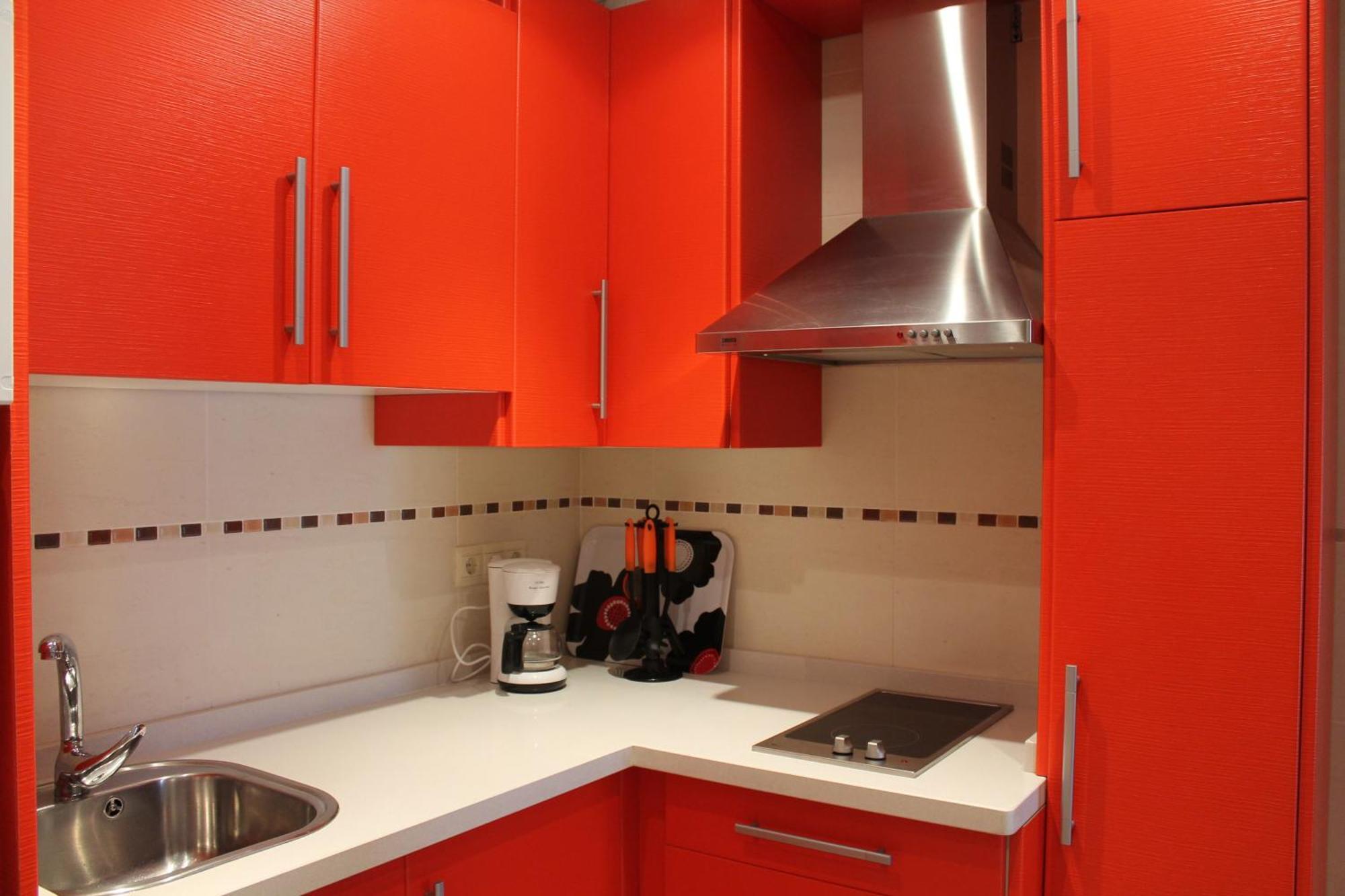 Apartamentos Turisticos Plaza Del Olvido เนร์คา ภายนอก รูปภาพ